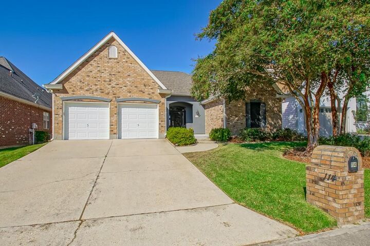 Property Photo:  114 Darcy Lane  LA 70458 