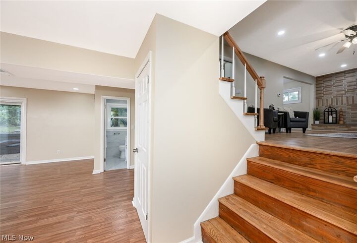 Property Photo: 475 Iroquois Avenue OH 44305