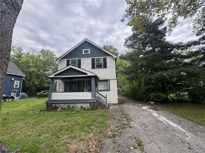 Property Photo:  905 E 143rd Street  OH 44110 