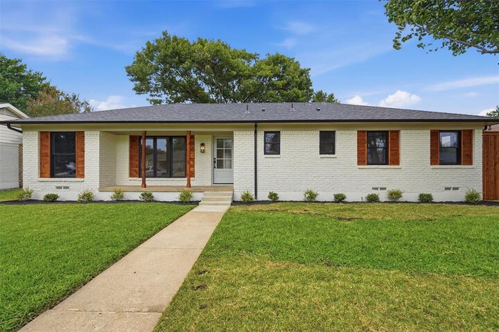 Property Photo:  604 Twilight Trail  TX 75080 