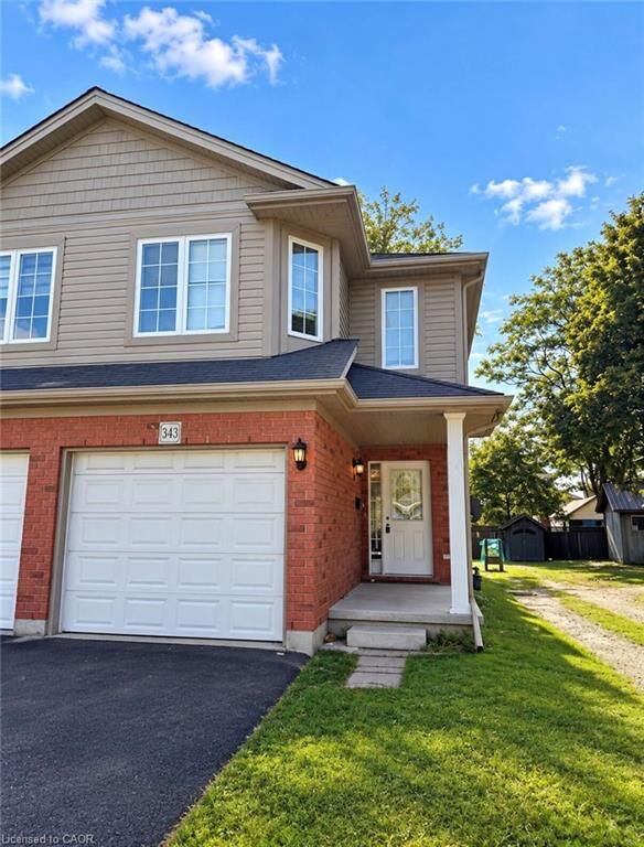 Property Photo:  343 Dalhousie Street  ON N3S 3V9 