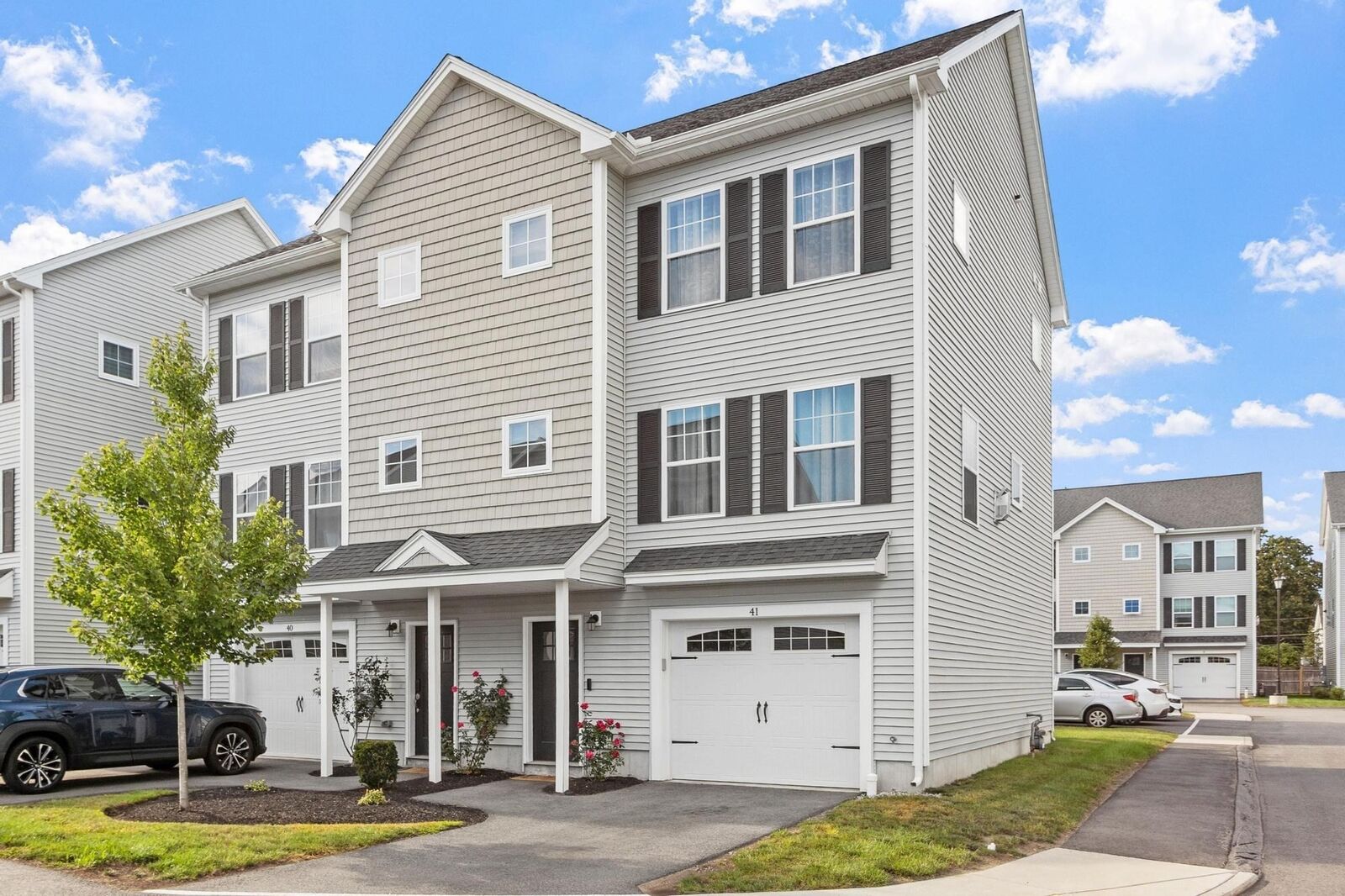 Property Photo:  1400 Gorham St 41  MA 01852 