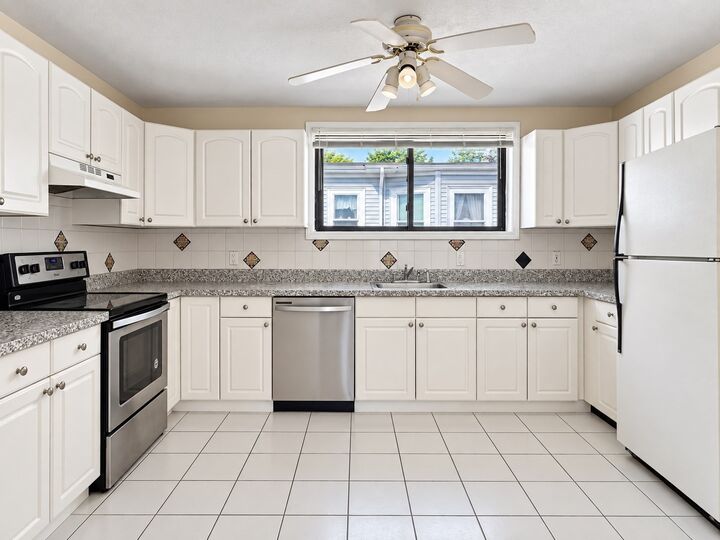 Property Photo:  41 High 3  MA 02149 