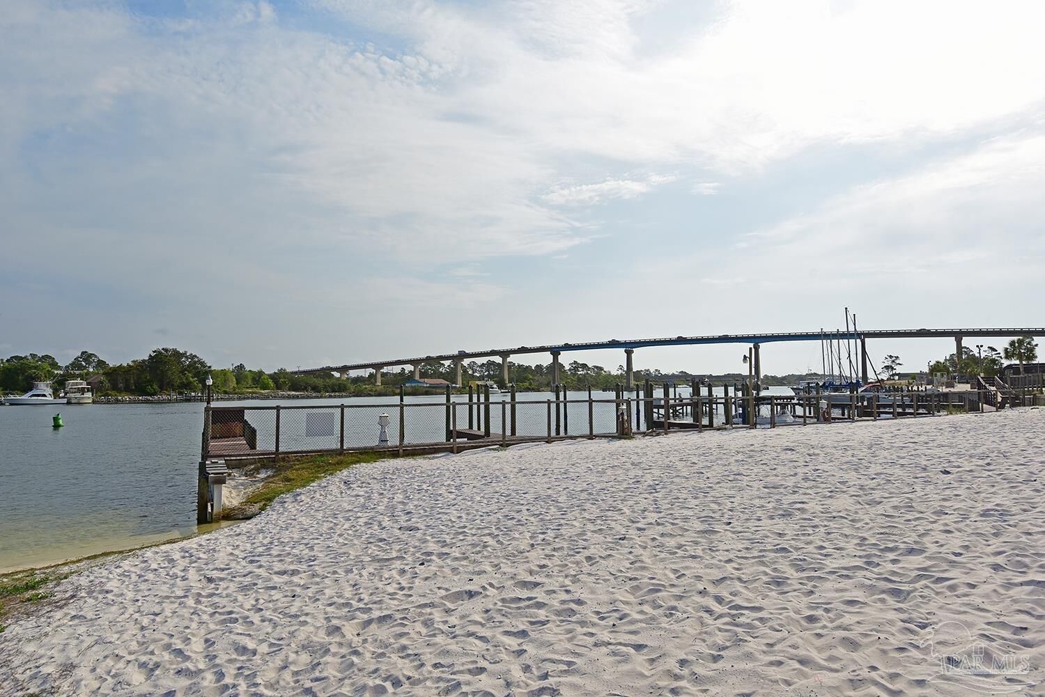 Property Photo: 13900 Playa Way FL 32507