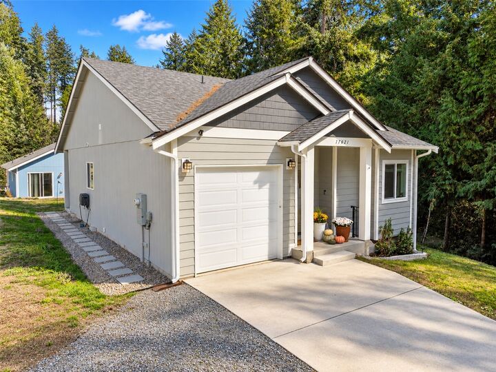 Property Photo:  17621 SE Vine Lane  WA 98597 