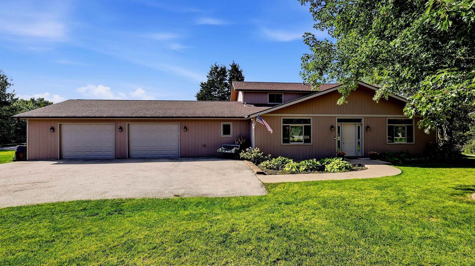 Property Photo: 1 Belden School Lane IL 61036