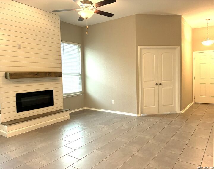 Property Photo: 151 Bobwhite Way TX 78253
