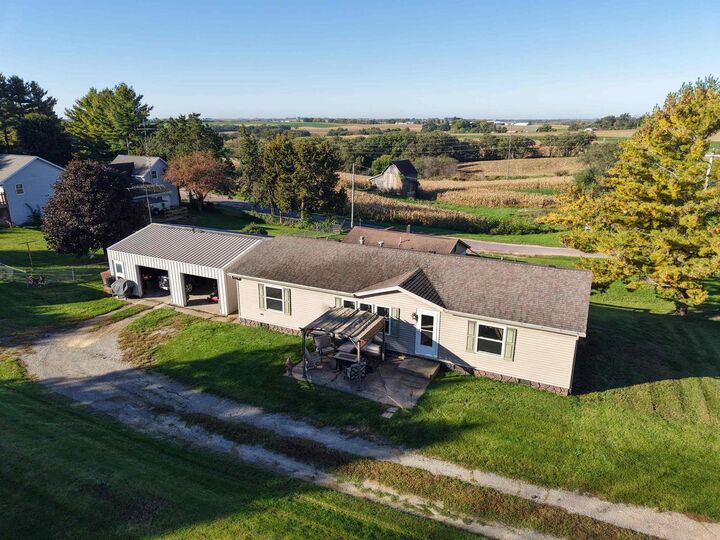 Property Photo:  4037 Creamery Street  WI 53825 