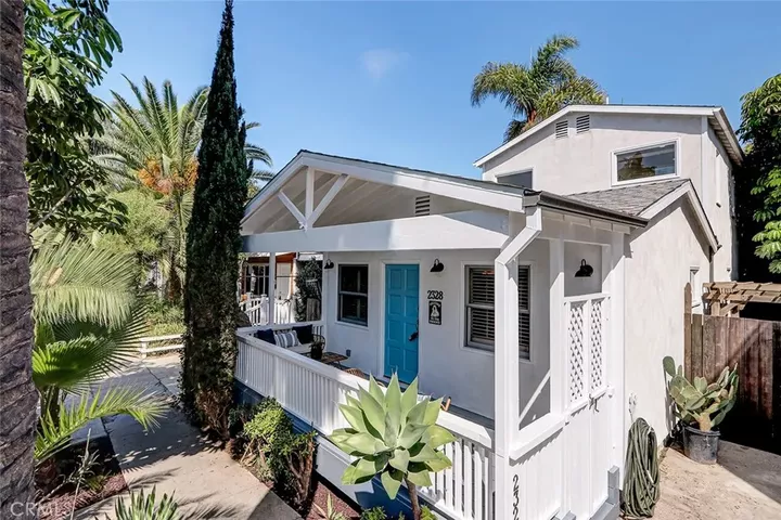 Property Photo: 2328 Beach Avenue CA 90291