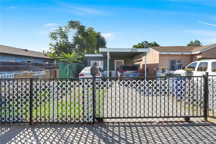Property Photo: 2110 E Hatchway CA 90222