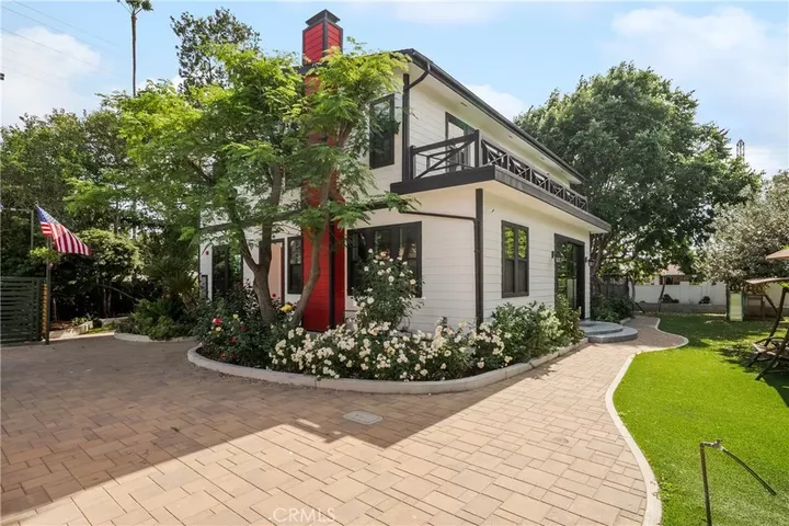 Property Photo: 1285 E Broadway CA 91776
