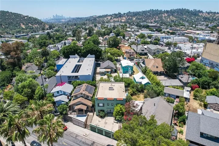 Property Photo:  144 S Avenue 57  CA 90042 