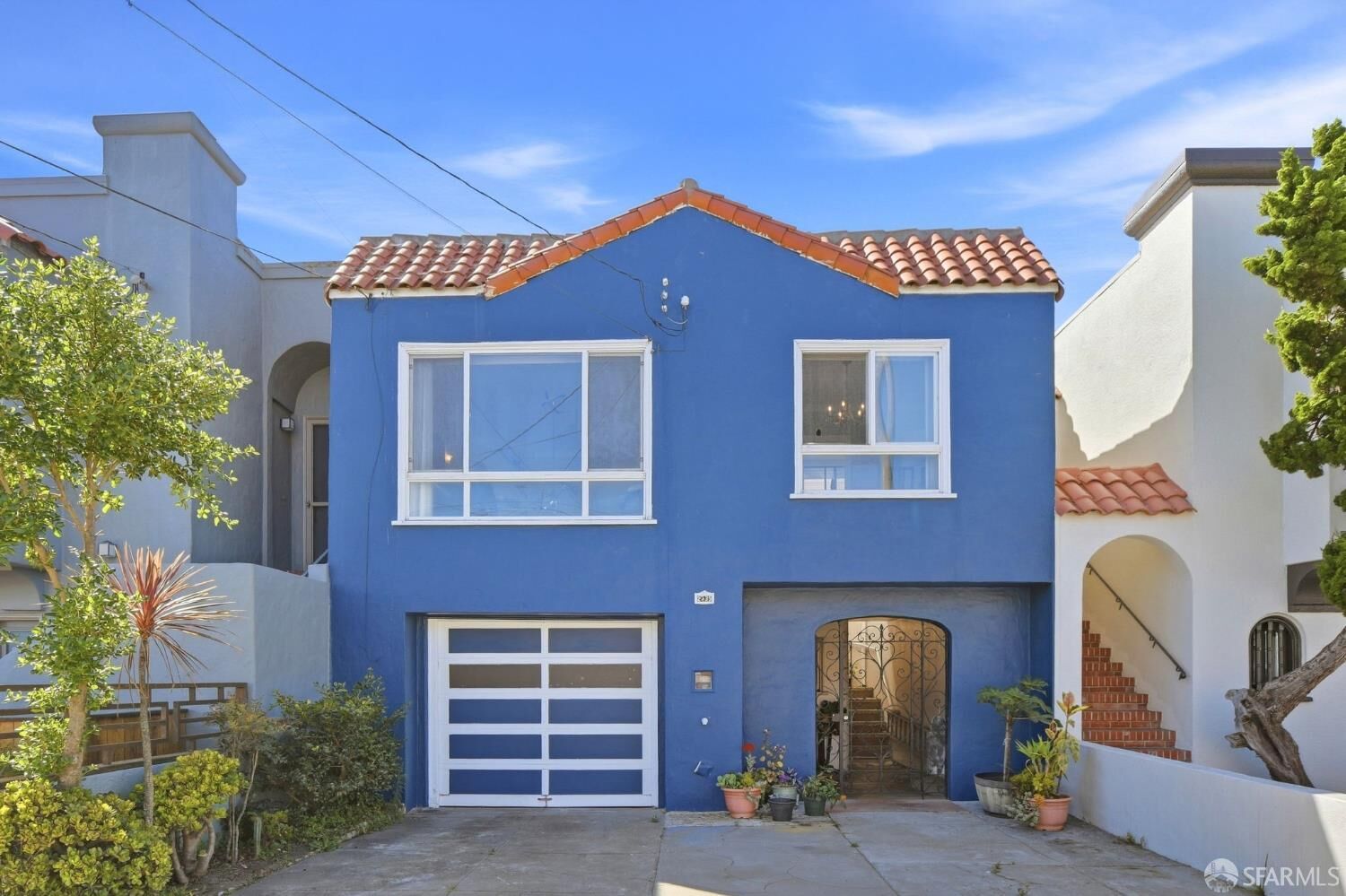 Property Photo: 2335 47th Avenue CA 94116
