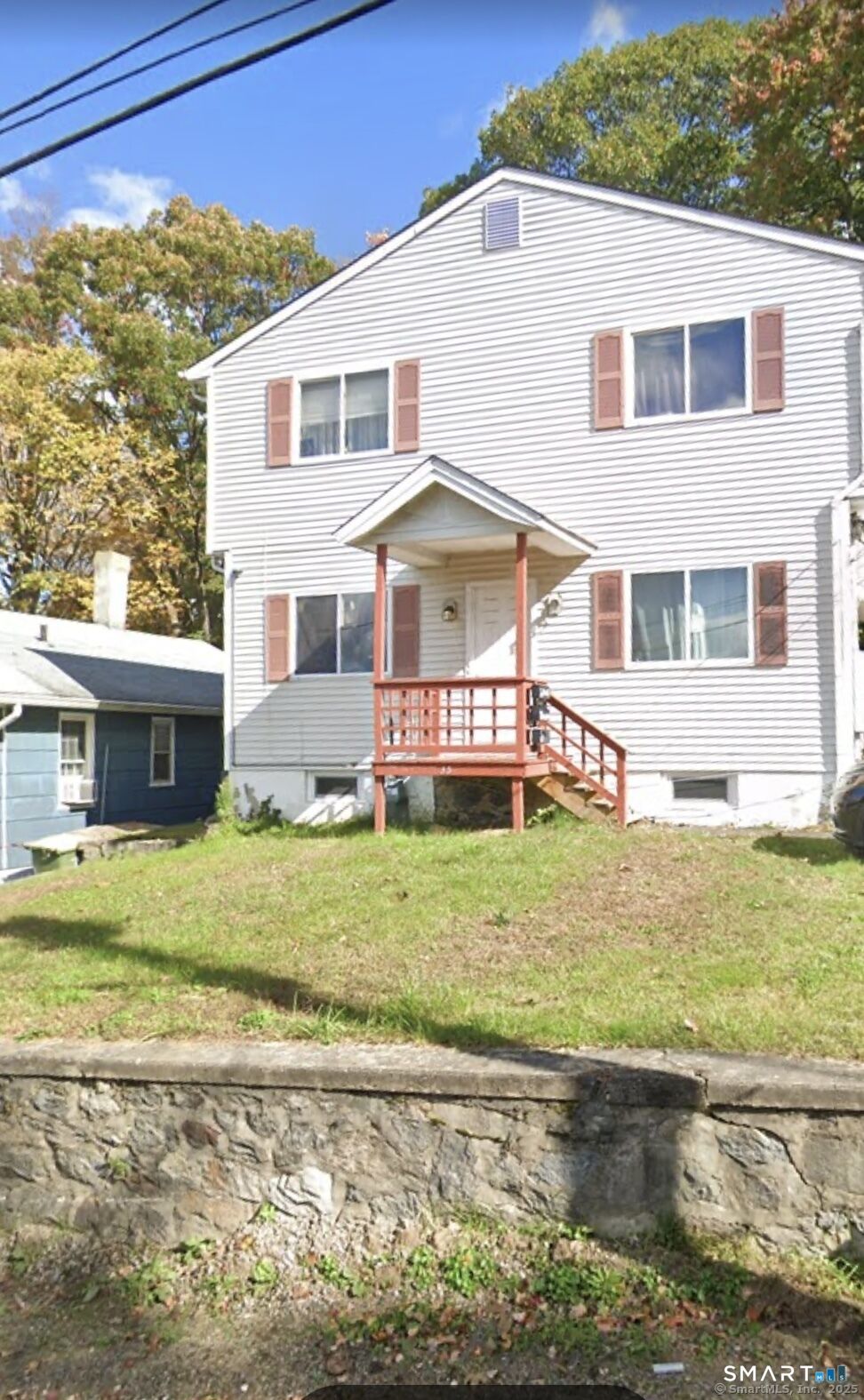 Property Photo:  35 Woodward Avenue  CT 06705 