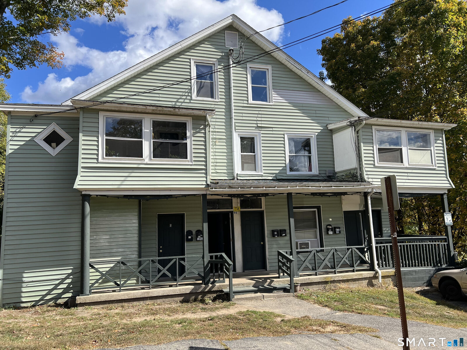 Property Photo:  98 Spencer Street 3N  CT 06098 