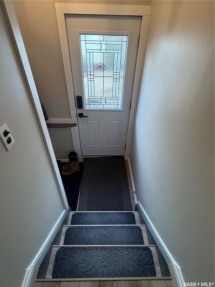 Property Photo:  48 Macfarline Avenue  SK S3N 2C6 