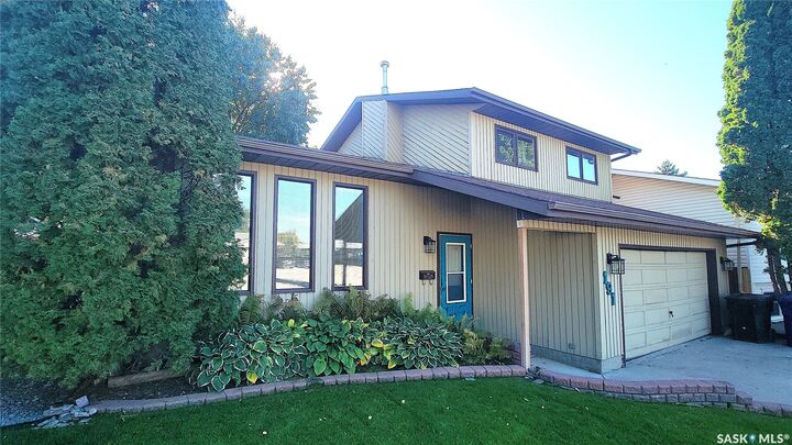 Property Photo:  191 Neatby Place  SK S7M 4W8 