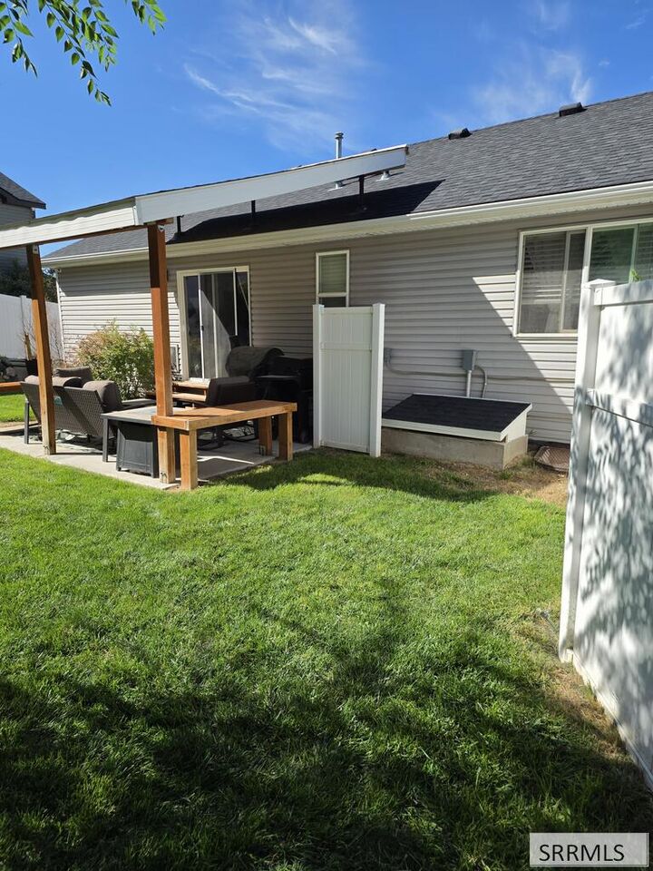 Property Photo: 1222 Wall Street ID 83201