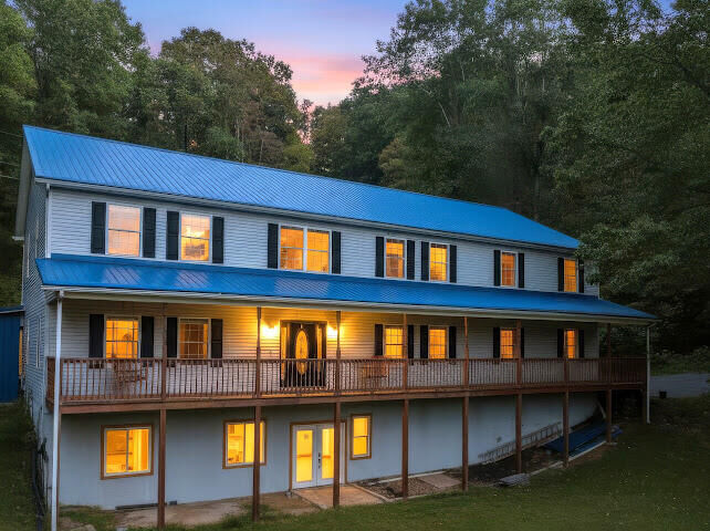 Property Photo:  955 Wakefield Drive  VA 24637 