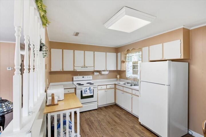 Property Photo: 100 Arvie Drive AL 36301