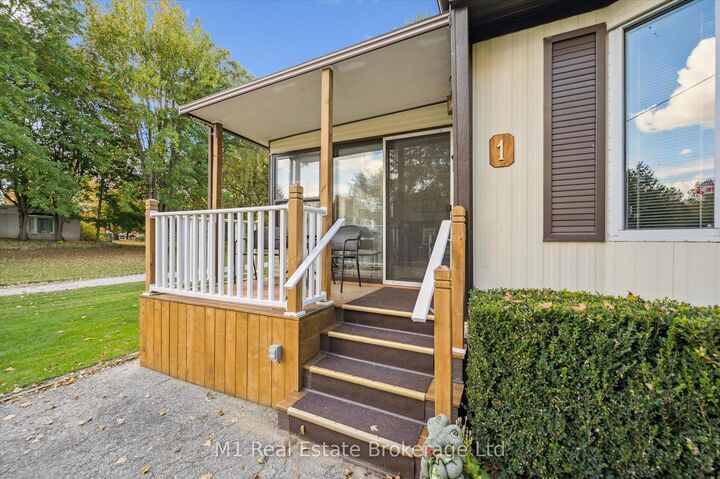 Property Photo:  1 Grand Vista Drive  ON N0G 2L0 