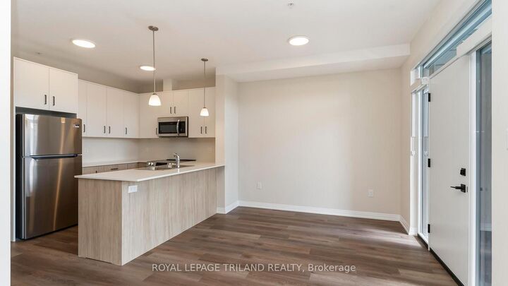 Property Photo:  865 Kleinburg Drive 101  ON N5X 0P4 