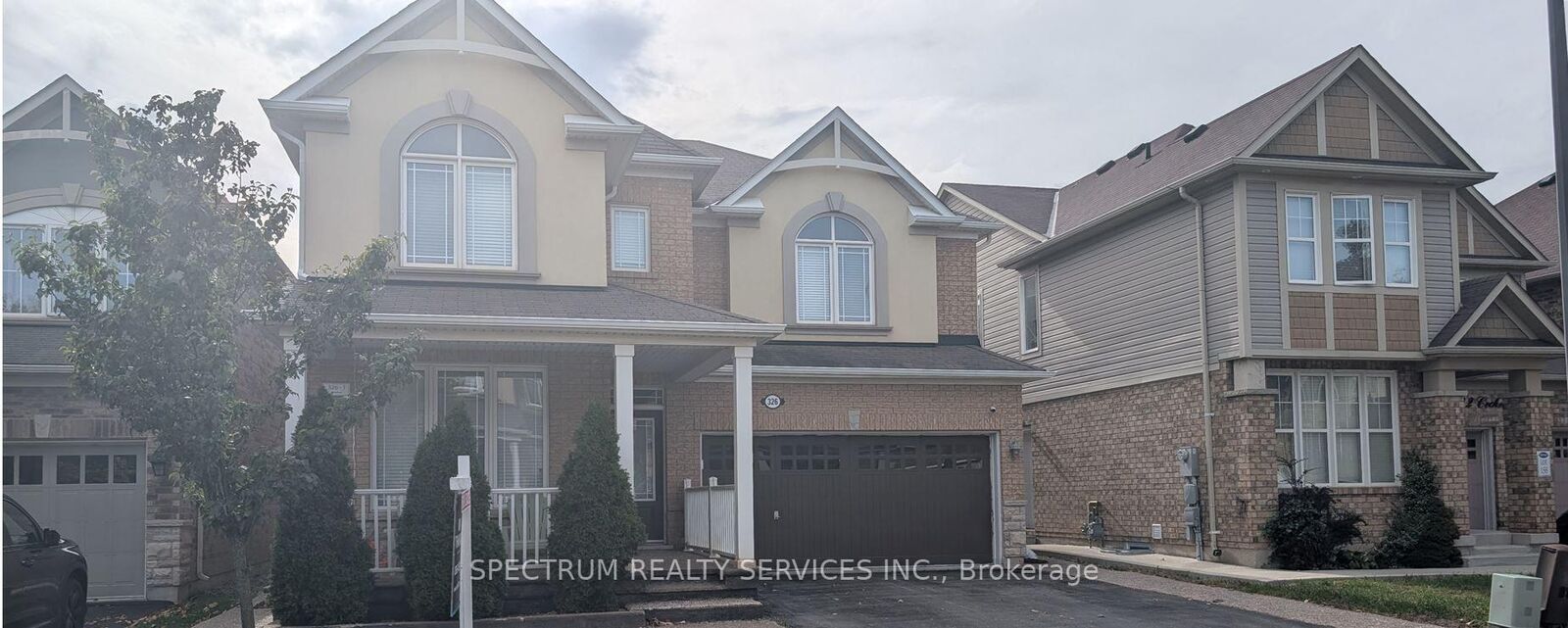 Property Photo:  326 Cochrane Terrace  ON L9T 2C1 