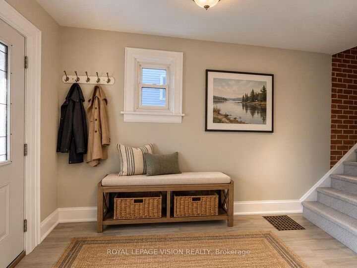 Property Photo:  47 Nassau Street  ON L1J 4A3 
