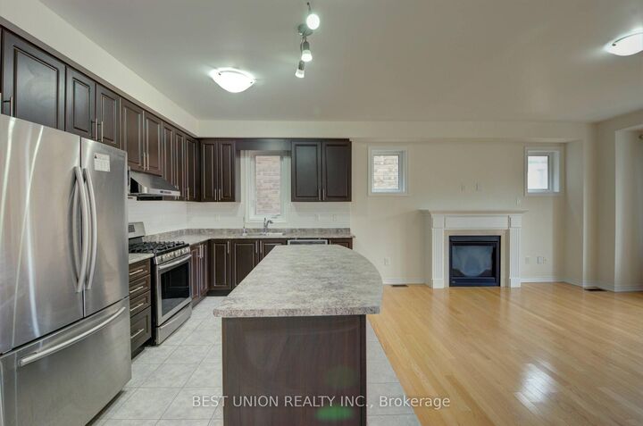 Property Photo:  196 Donald Sim Avenue  ON L6B 0Z1 