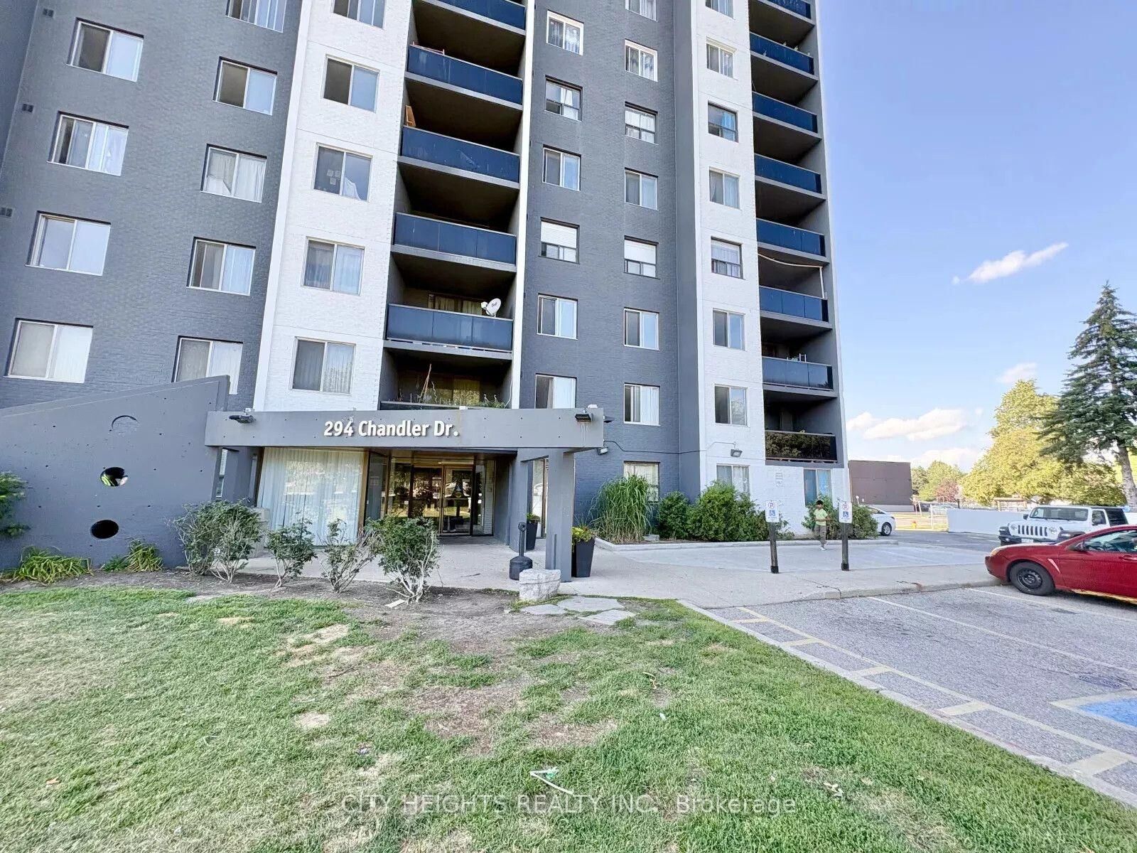 Property Photo:  294 Chandler Drive 1006  ON N2E 2K1 