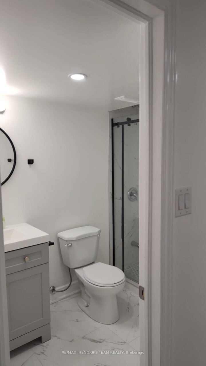 Property Photo:  199 Port Crescent E Basement  ON L3B 0N2 