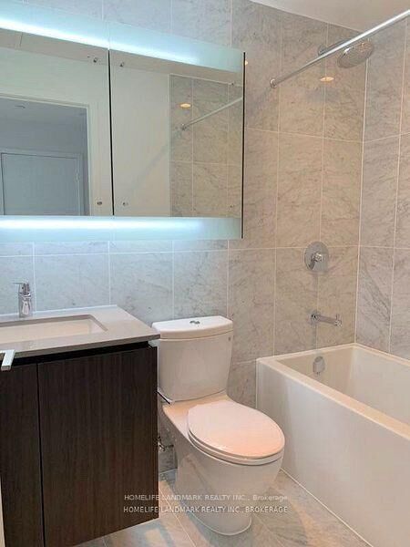 Property Photo:  115 McMahon Drive 1107  ON M2K 0E4 