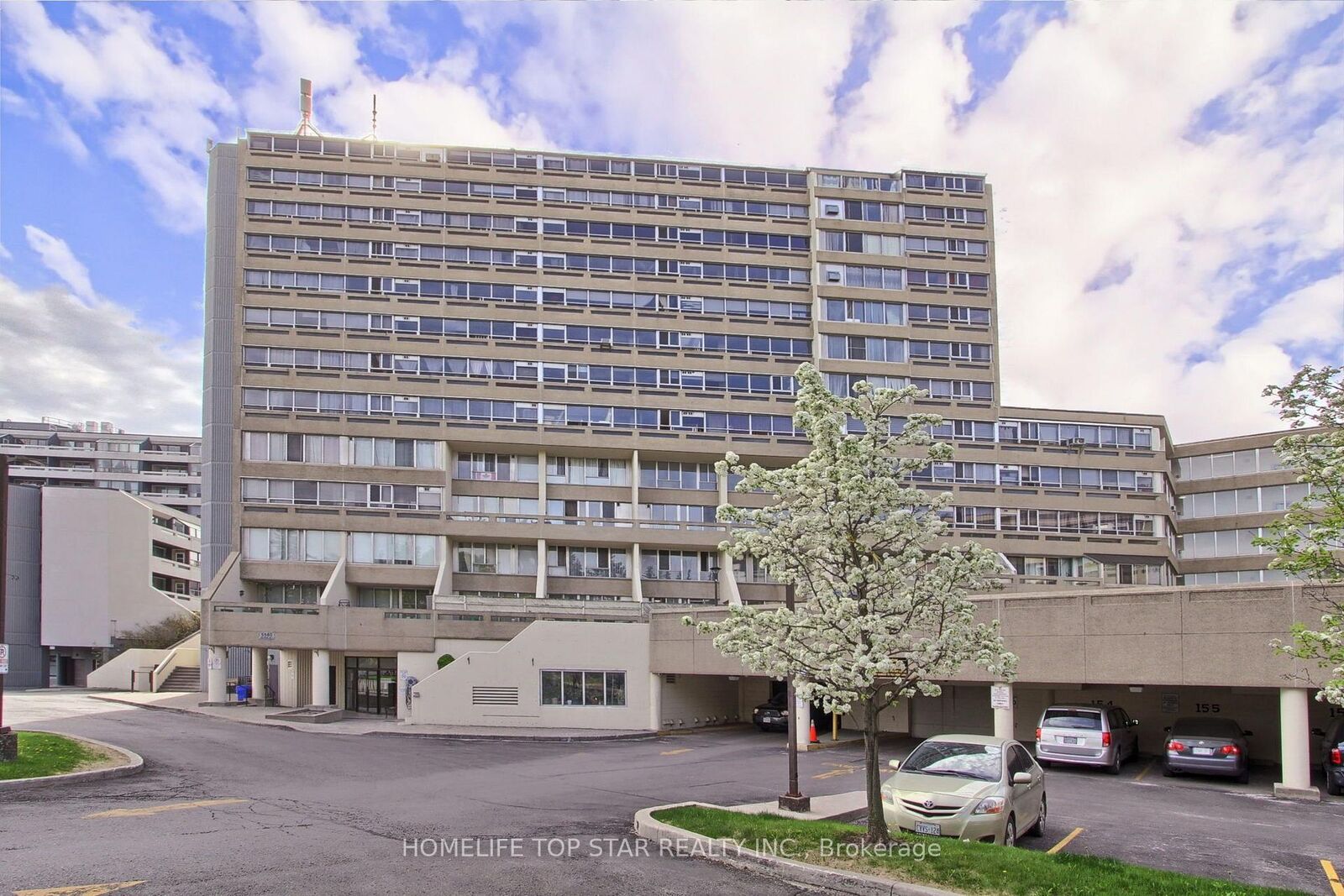 Property Photo:  5580 Sheppard E Avenue 613  ON M1B 2L3 