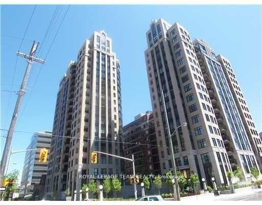Property Photo:  235 Kent Street 911  ON K2P 1Z9 
