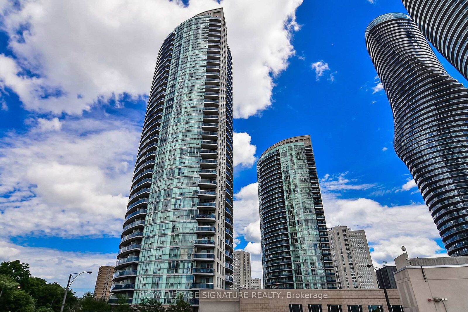 Property Photo:  80 Absolute Avenue 2205  ON L4Z 0A5 