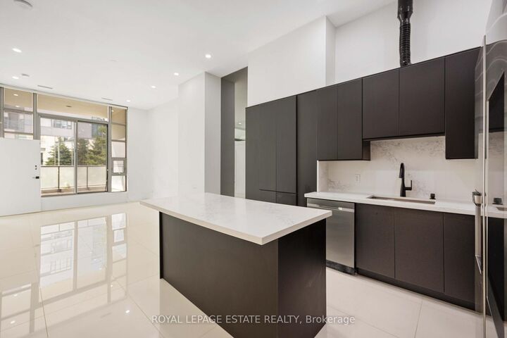 Property Photo: 637 Lake Shore Boulevard W 127 ON M5V 3J6