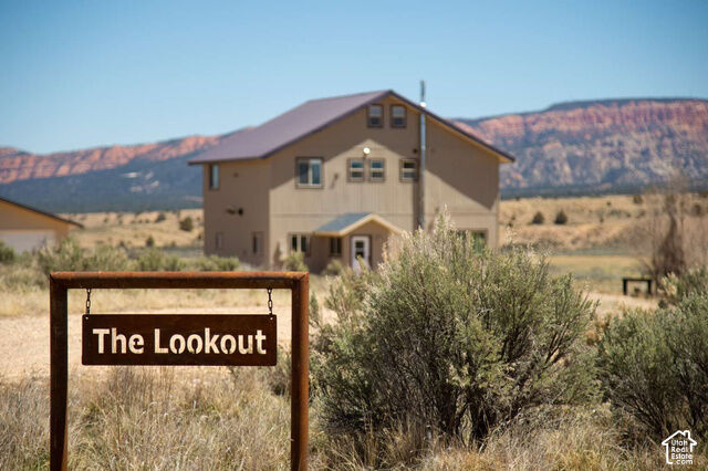 Property Photo:  152 E Carols Ln  UT 84735 