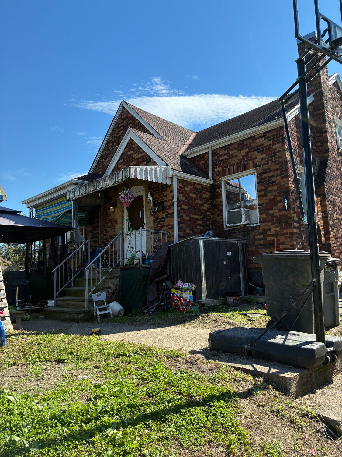 Property Photo: 501 Ivy St Street PA 15025