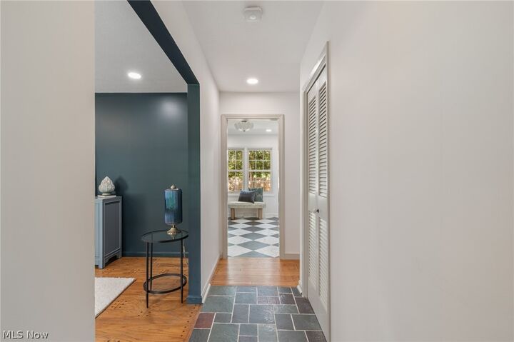 Property Photo:  7566 Wake Robin Drive  OH 44236 