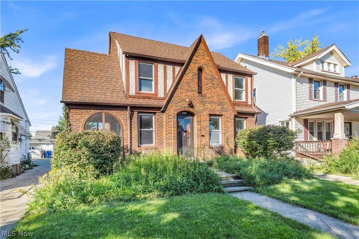 Property Photo:  13510 Wainstead Avenue  OH 44111 