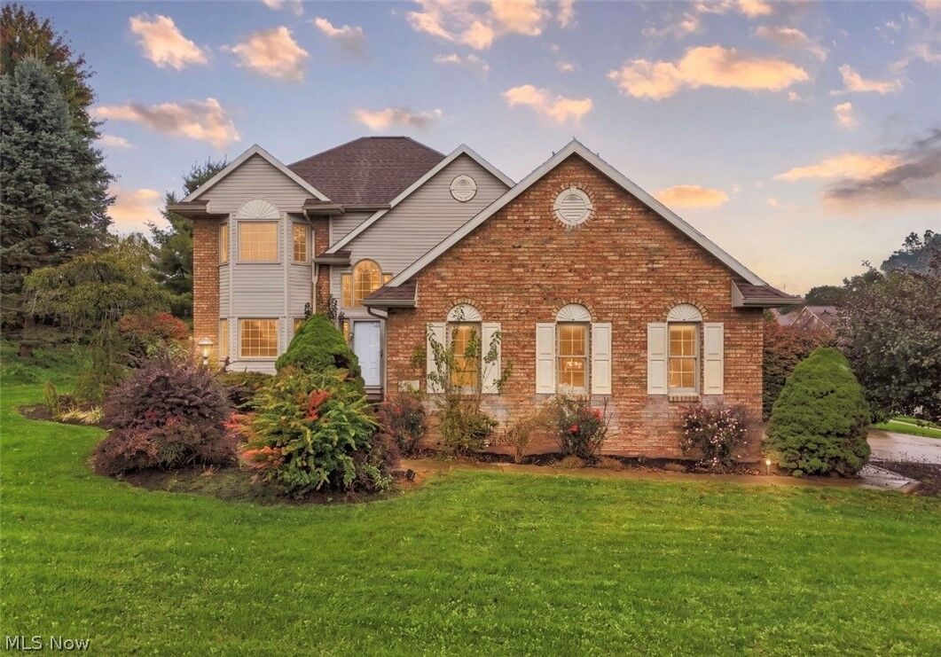 Property Photo: 701 Glencarlyn Avenue OH 44641