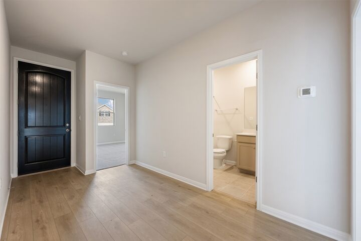 Property Photo: 136 Jans Way TX 78626
