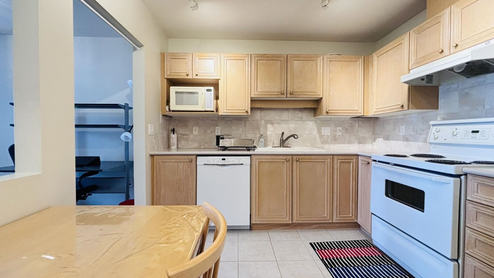 Property Photo:  5863 Hampton Place 305  BC V6T 2H3 