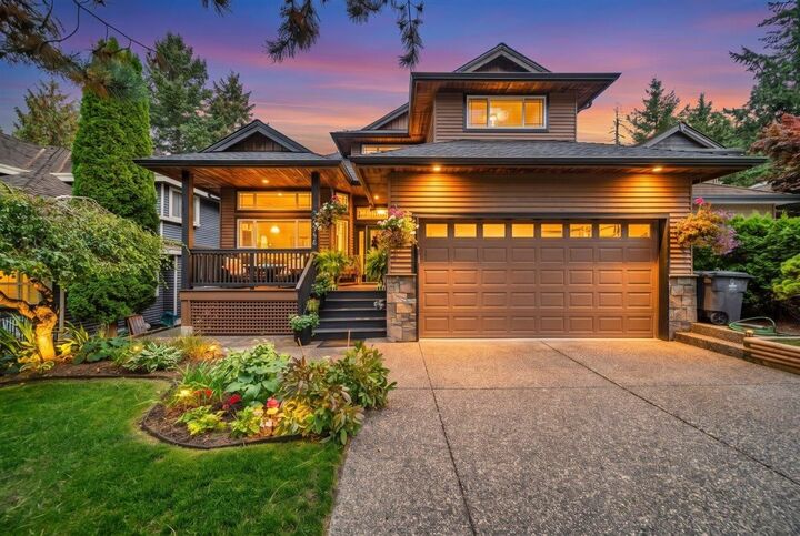Property Photo:  2942 147A Street  BC V4P 3H2 