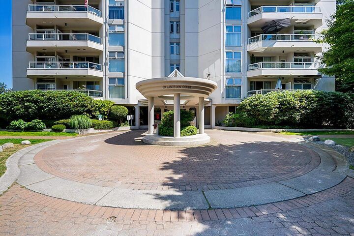 Property Photo:  69 Jamieson Court 307  BC V3L 5R3 
