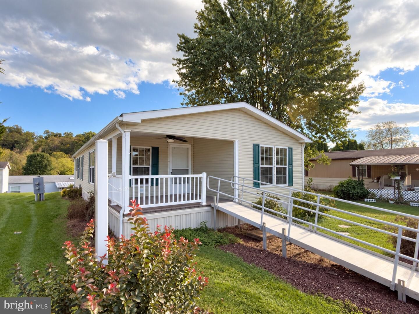 Property Photo: 52 Leprechaun Circle PA 19541