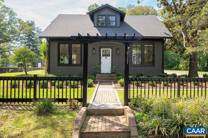 Property Photo:  5401 Cismont Ln  VA 22947 