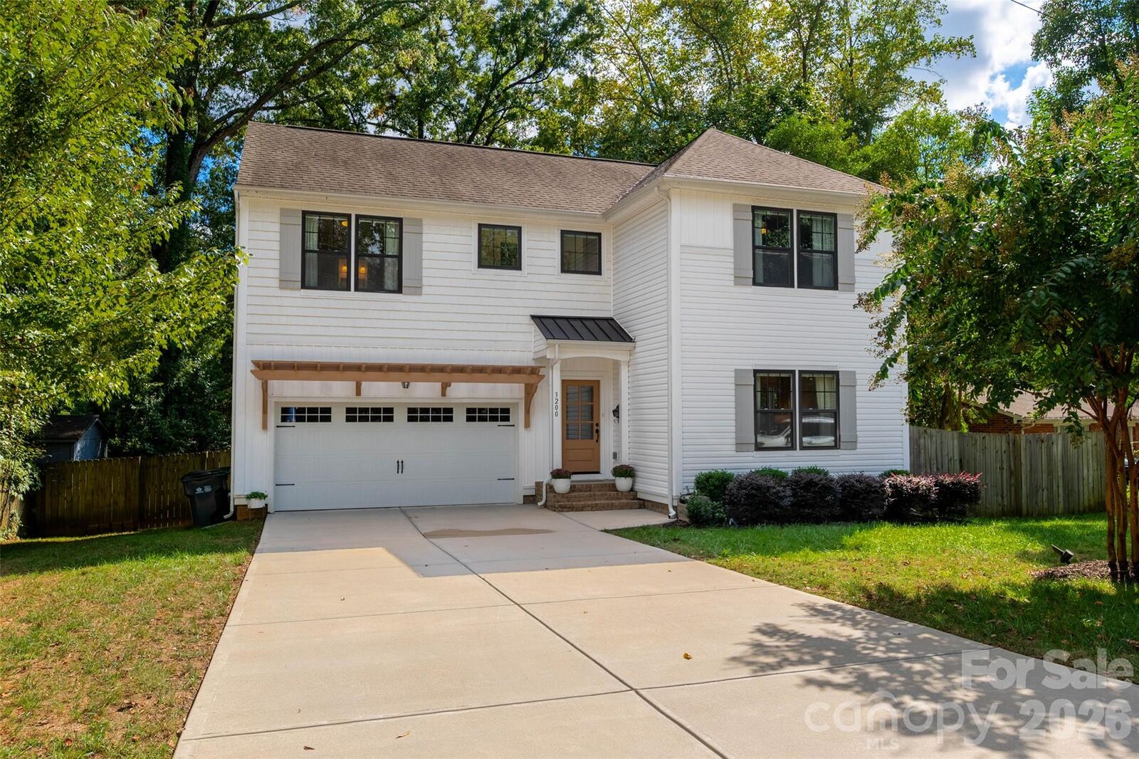 Property Photo:  3200 Cosby Place  NC 28205 