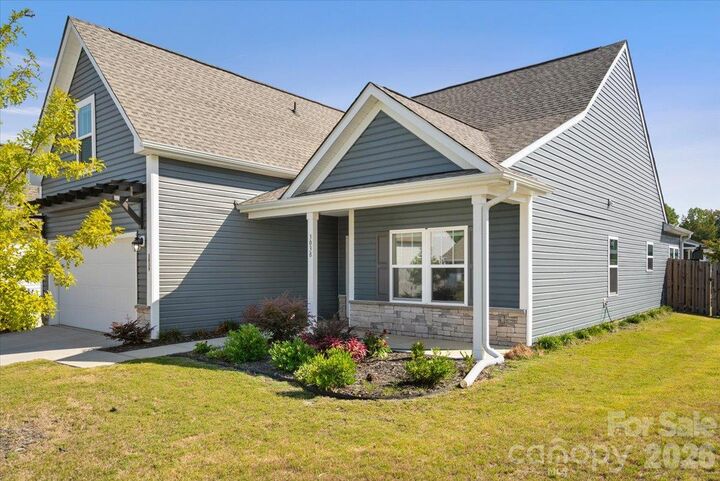 Property Photo:  3038 Pinehills Way  NC 28120 