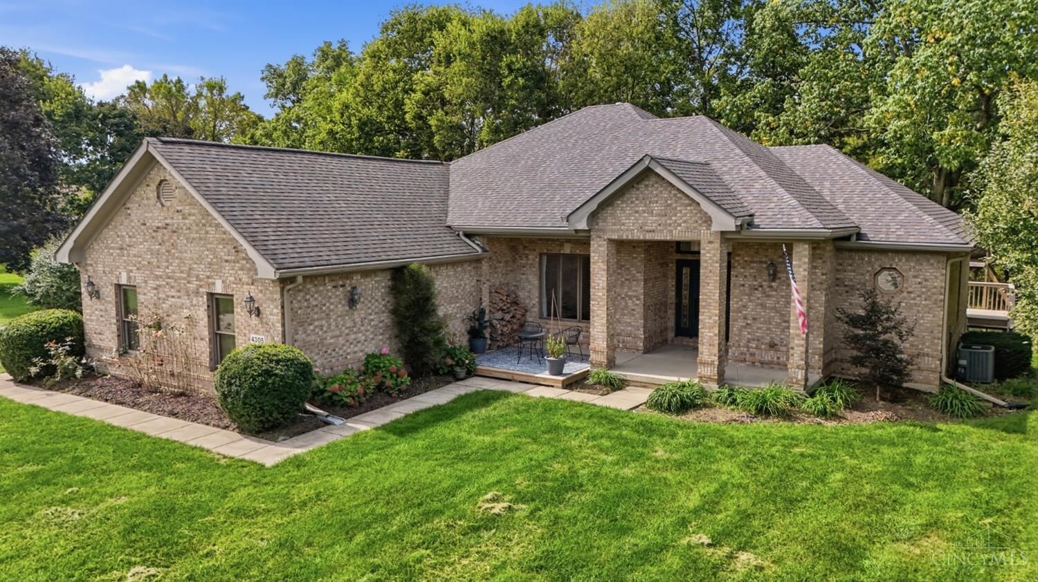 Property Photo:  4305 Belle Terrace  OH 45036 